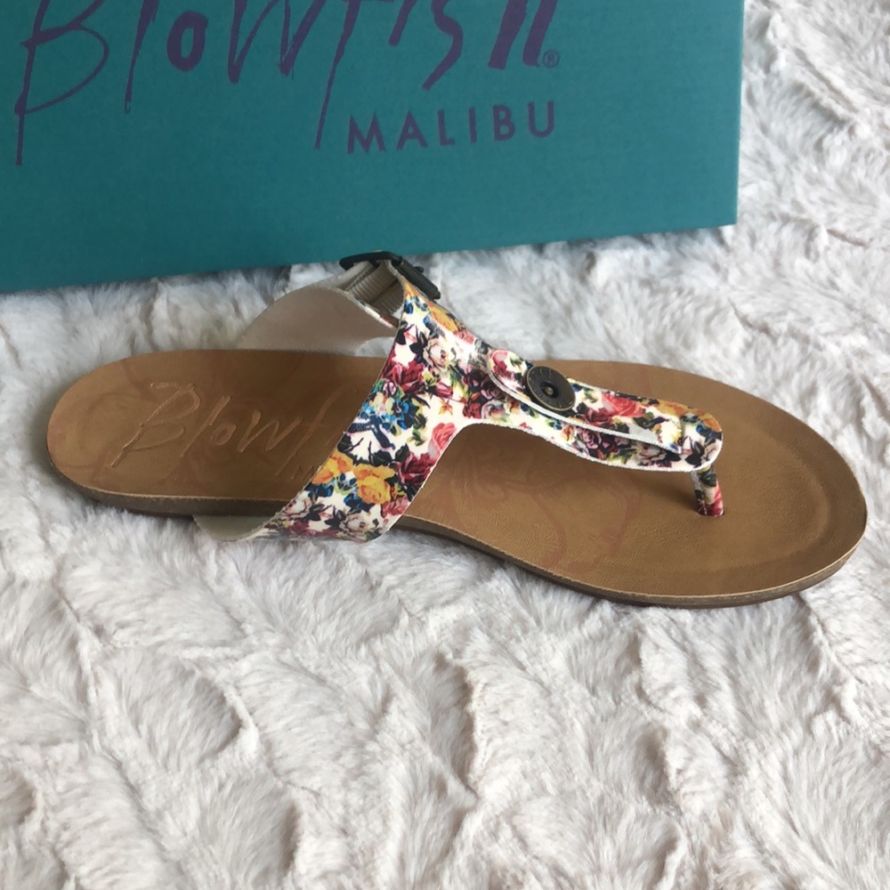 Blowfish Ladies Adjustable Strap Sandal Size 8 - Picture 2 of 14